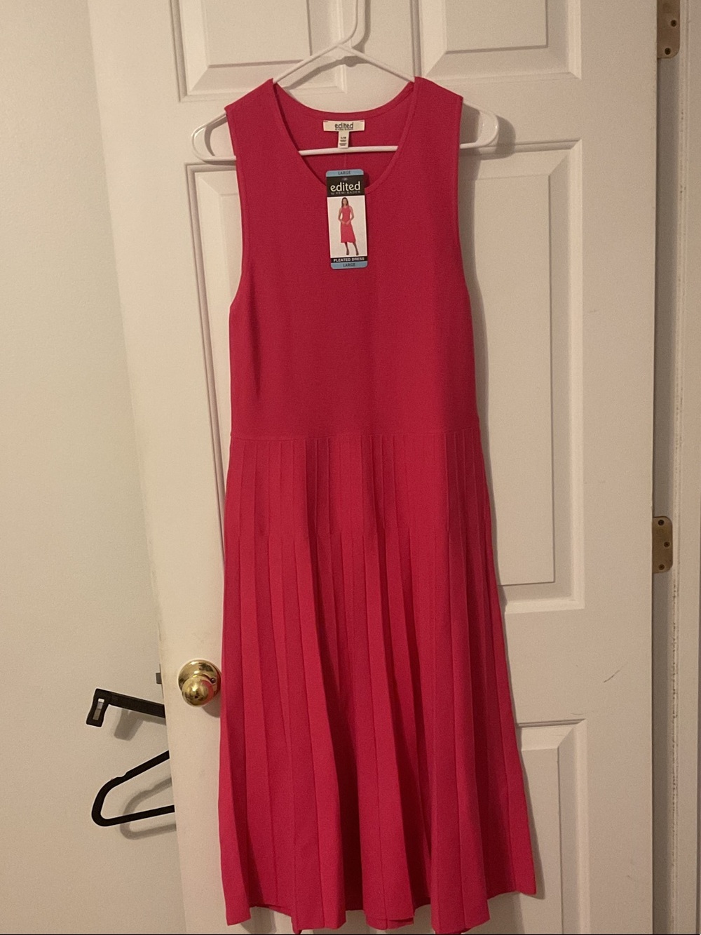 Edited Fuchsia Sleeveless Pleated Midi Dress